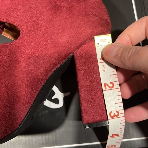 180. Burgundy Faux Suede Platform Unique Retro Block Lace-up Heels Qupid - Picture 3 of 4